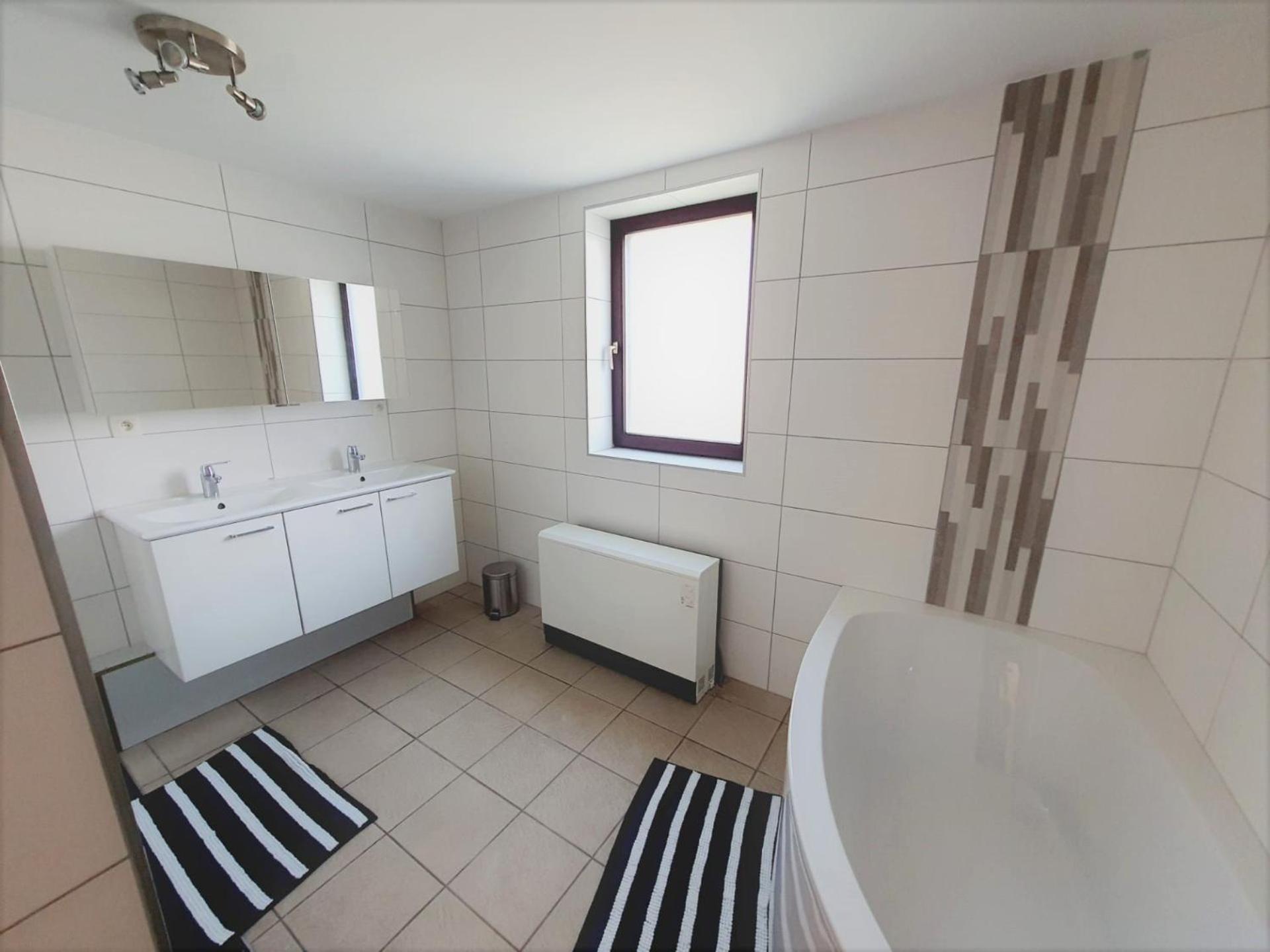 Maison De Vacances Situee Entre Liege, Tongres Et Vise Slins 외부 사진